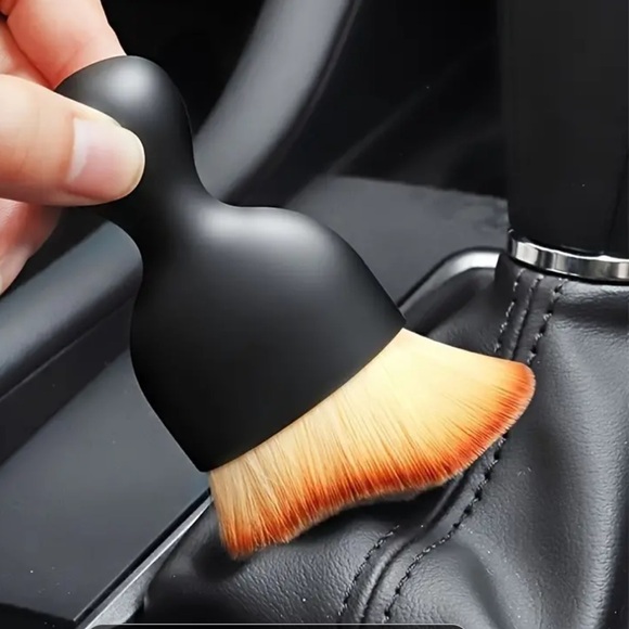 Car Interior Lint Brush Car Gap Dust Brush - Picture 1 of 3